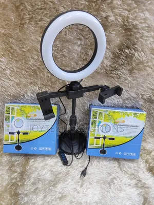 Phone Holder Live Desktop Ringlight.