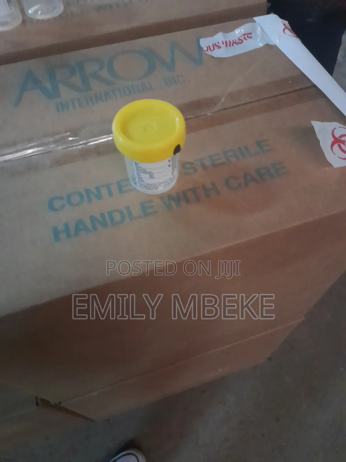 Urine Containers