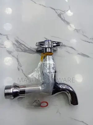 Cobra Wall Tap