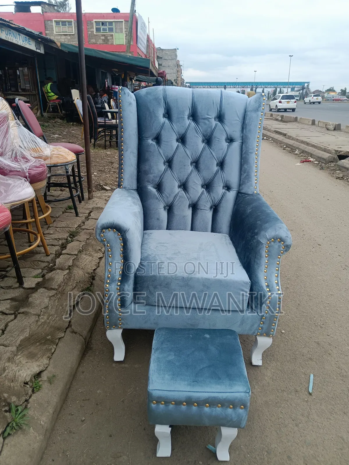 King Chairs or Pedicure Seat, Grey With a Puff 