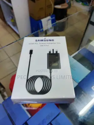 Compact Design Samsung Power Adapter