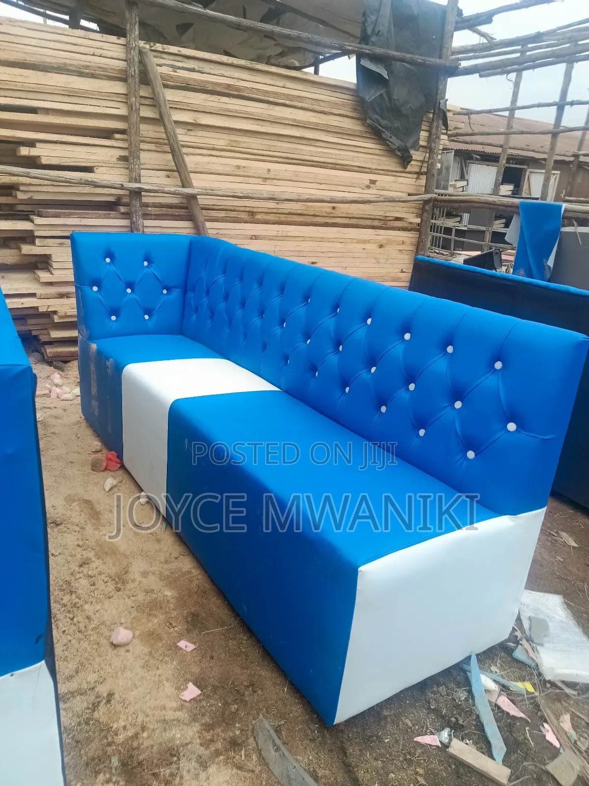 Couch 6ft, Blue and White, With Armrest 