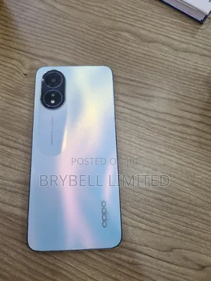 Oppo A18 128 GB Blue