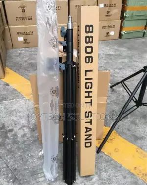 8806 Light Stand