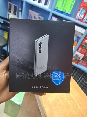 New Samsung Galaxy Z Fold6 512 GB White