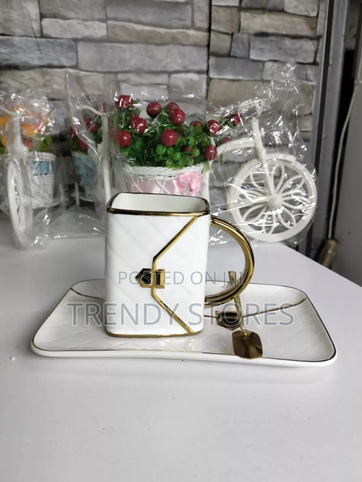 White Ceramic Handbag Shaped Mug