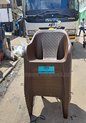 Easy Dark Plastic Chairs
