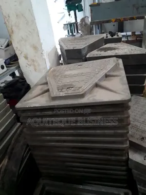 Manhole Cover Heavy Duty 40T. 700*700