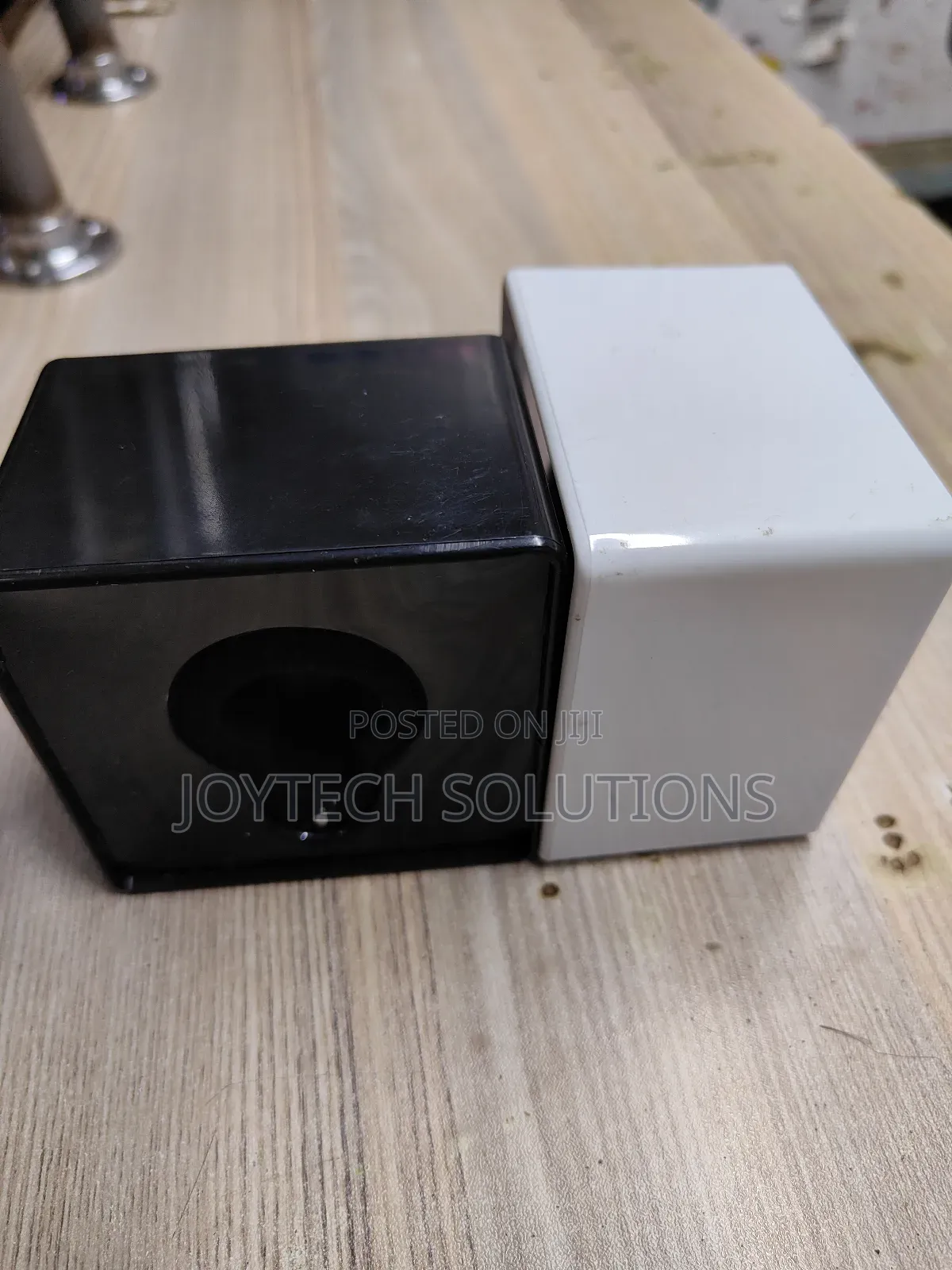 Mic Bladding Flags ( Black White )
