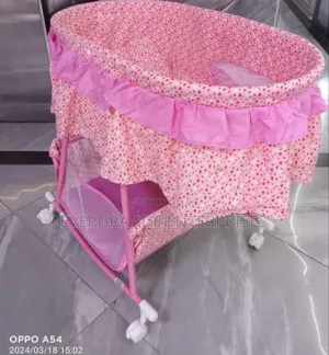 *Bassinet * Bassinet for Kids Upto 2year