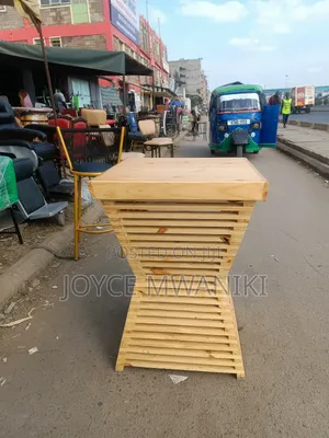 Pallet High Bar Table 