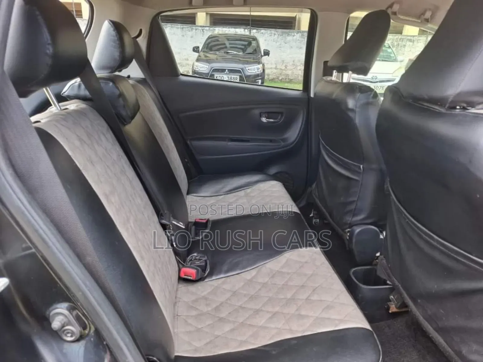 Toyota Vitz 2015 Black