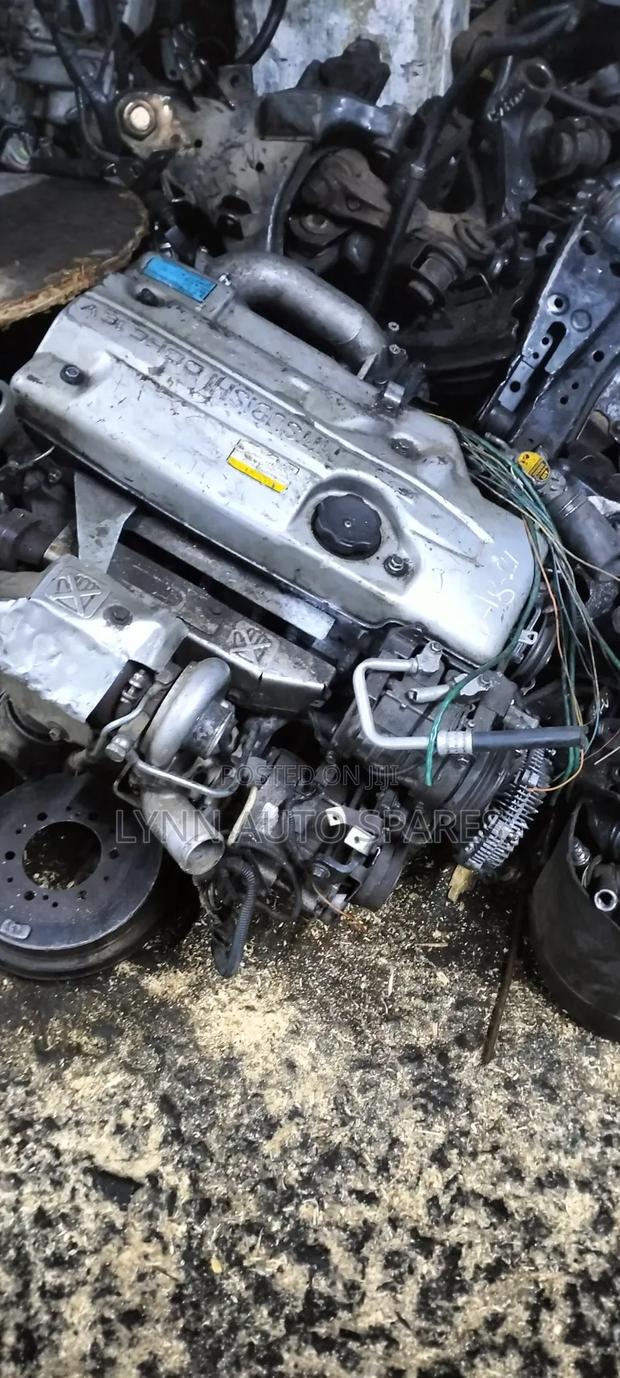 Mitsubishi Canter 4m40 Complete Engine - main view