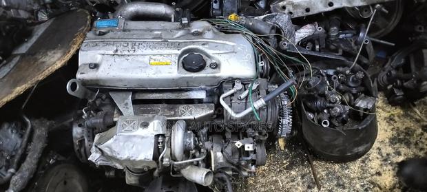 Mitsubishi Canter 4m40 Complete Engine - thumbnail 2