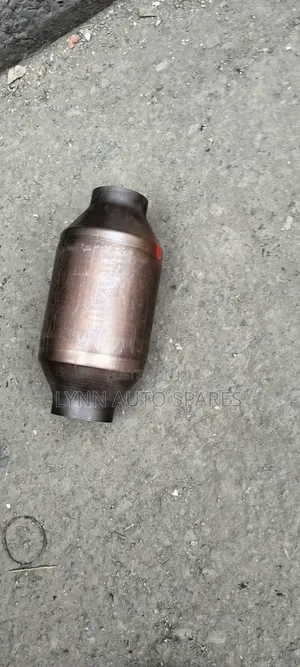 Toyota Alphard Catalytic Converter (Muffler)