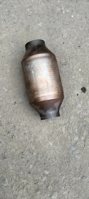 Toyota Kluger Catalytic Converter (Muffler)