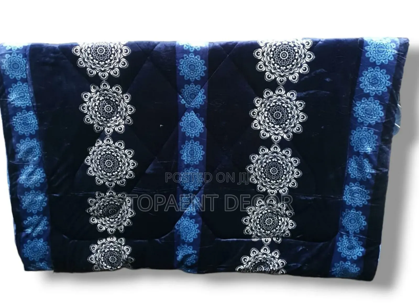 Single Woolen Heavy and Warm Duvets