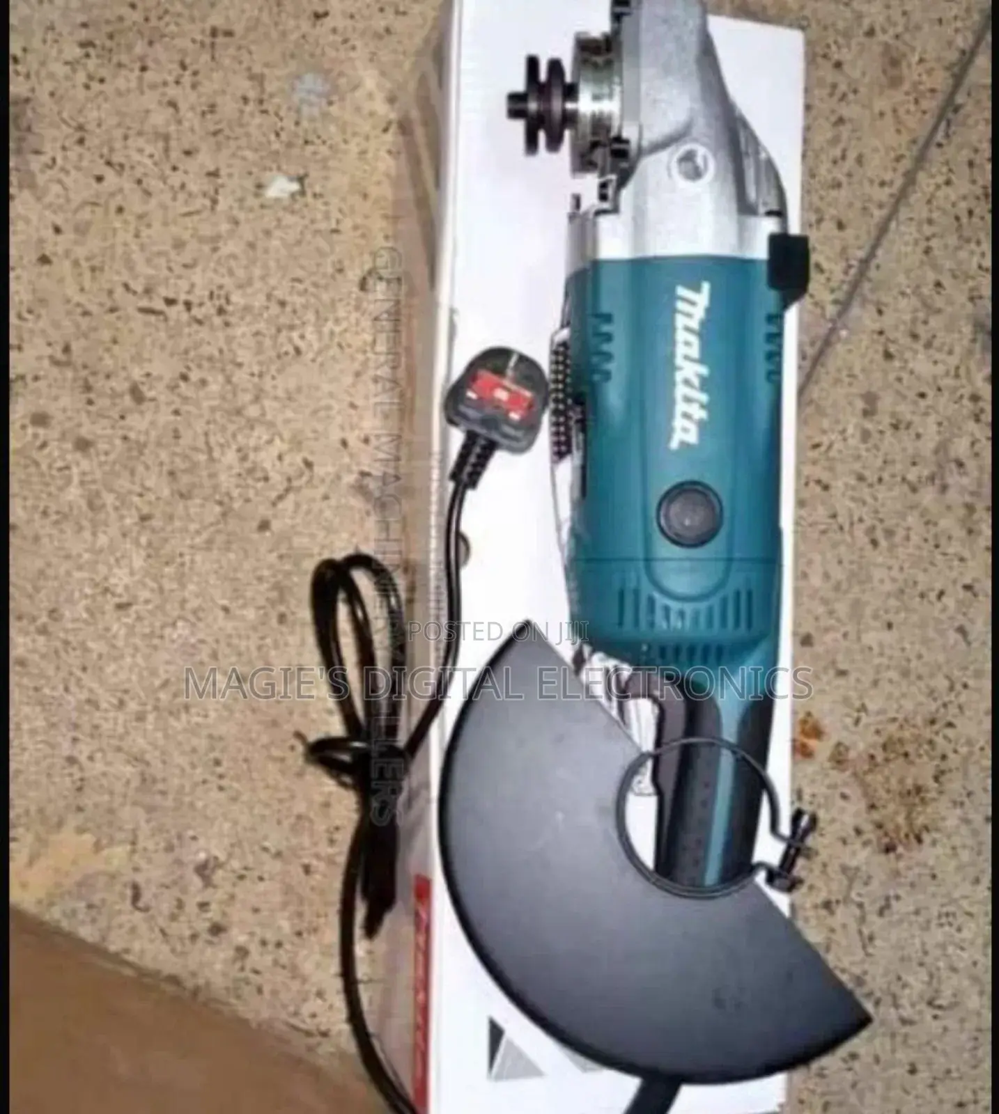 Makita 4" Angle Grinder