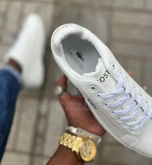 Lacoste Smart Casuals Sneakers