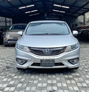 Honda Jade 1.5 Hybrid 2017 Silver