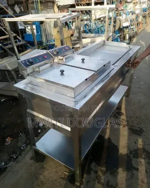 Two Electric Friyer+ a Griddle