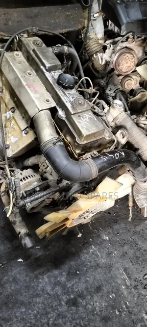 Mitsubishi Canter 4m40 Complete Engine