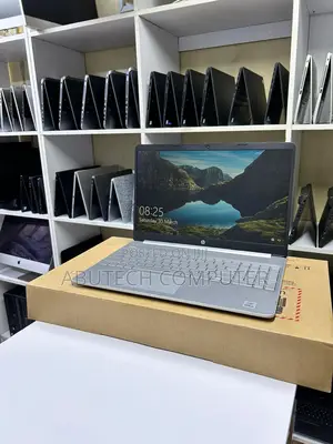New Laptop HP 15S 8GB Intel Core I3 SSD 256GB