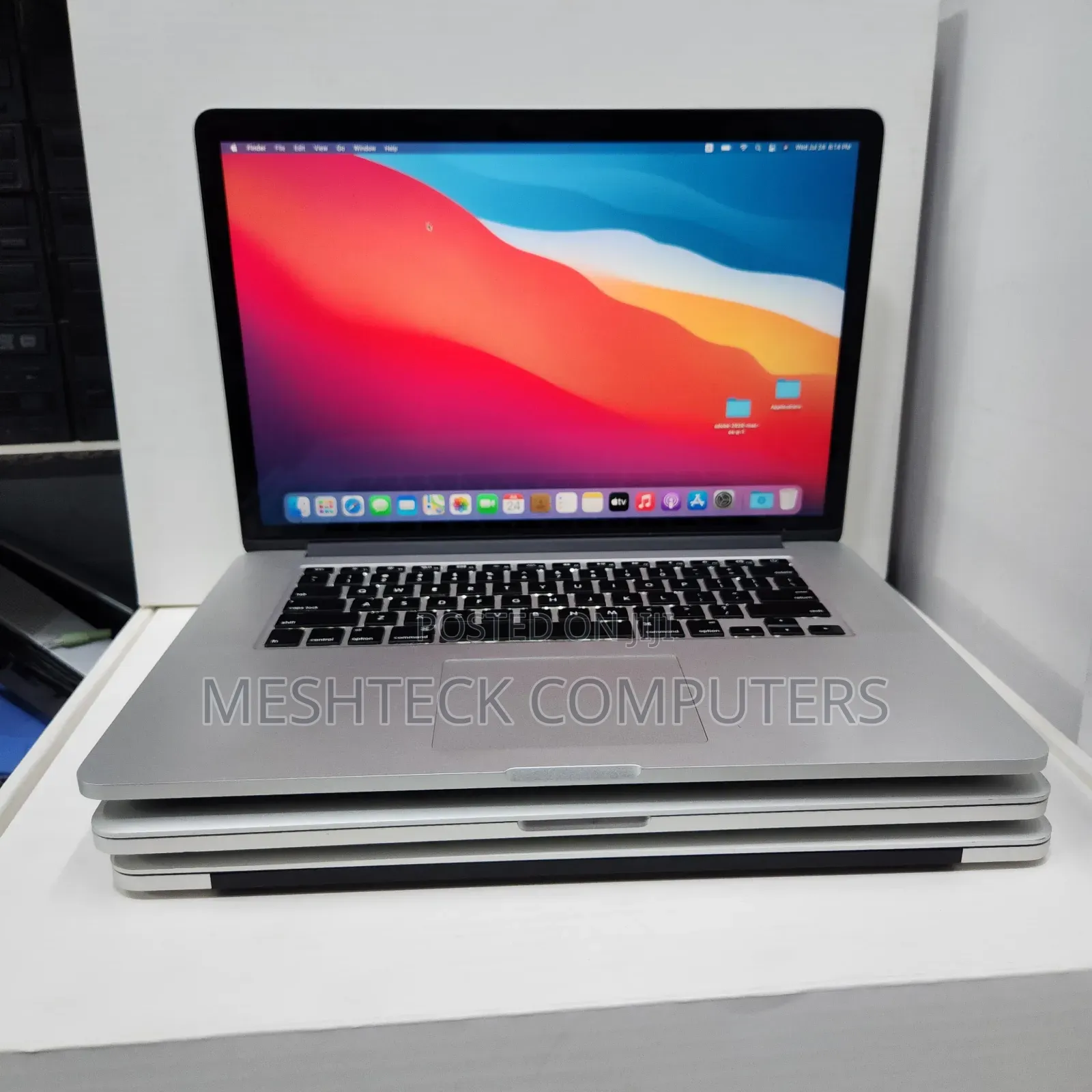 Laptop Apple MacBook Pro 2015 16GB Intel Core I7 SSD 256GB