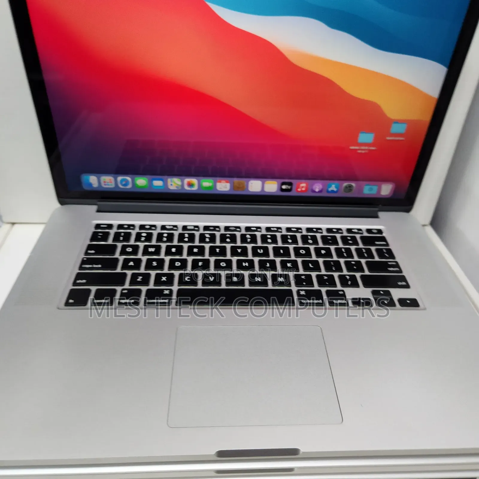 Laptop Apple MacBook Pro 2015 16GB Intel Core I7 SSD 256GB