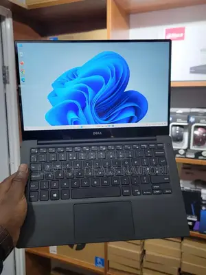 Laptop Dell XPS 13 9360 8GB Intel Core I5 SSD 256GB