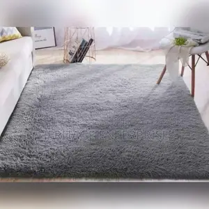 Fluffy Carpet 