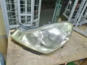 Nissan Wingroad Y12 Zenon Headlamp, Clean EX Japan Parts