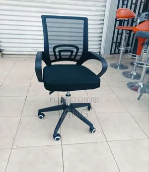 Chair With Arms Office Chair