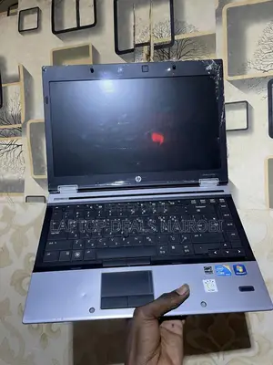 Laptop HP Compaq 8440p 4GB Intel Core I5 HDD 500GB