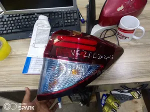 Honda Vezel Taillight Ex Japan 2014/2015#