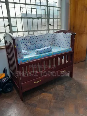 Strong Baby Cot * Baby Bed