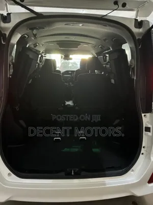 Toyota Voxy 2018 White