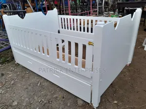 Morden Wooden Toddler Bed