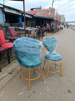 Manicure Flower Seat and Love Seat, Green 