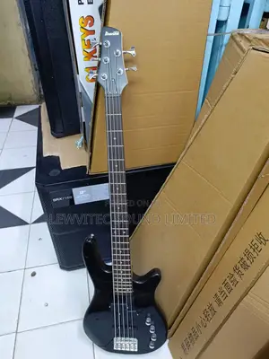 Ibanez Black Bass Guitar