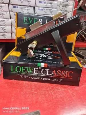 Matt Black Everlowie Lock
