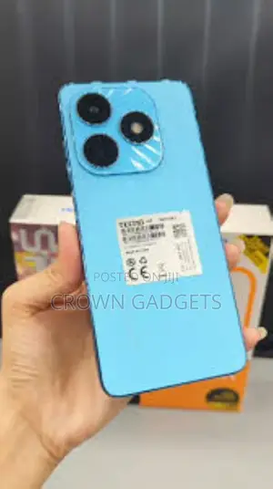 New Tecno Spark 20 128 GB Blue