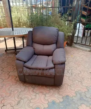 Large Size Single Seater Recliner Patients Seat