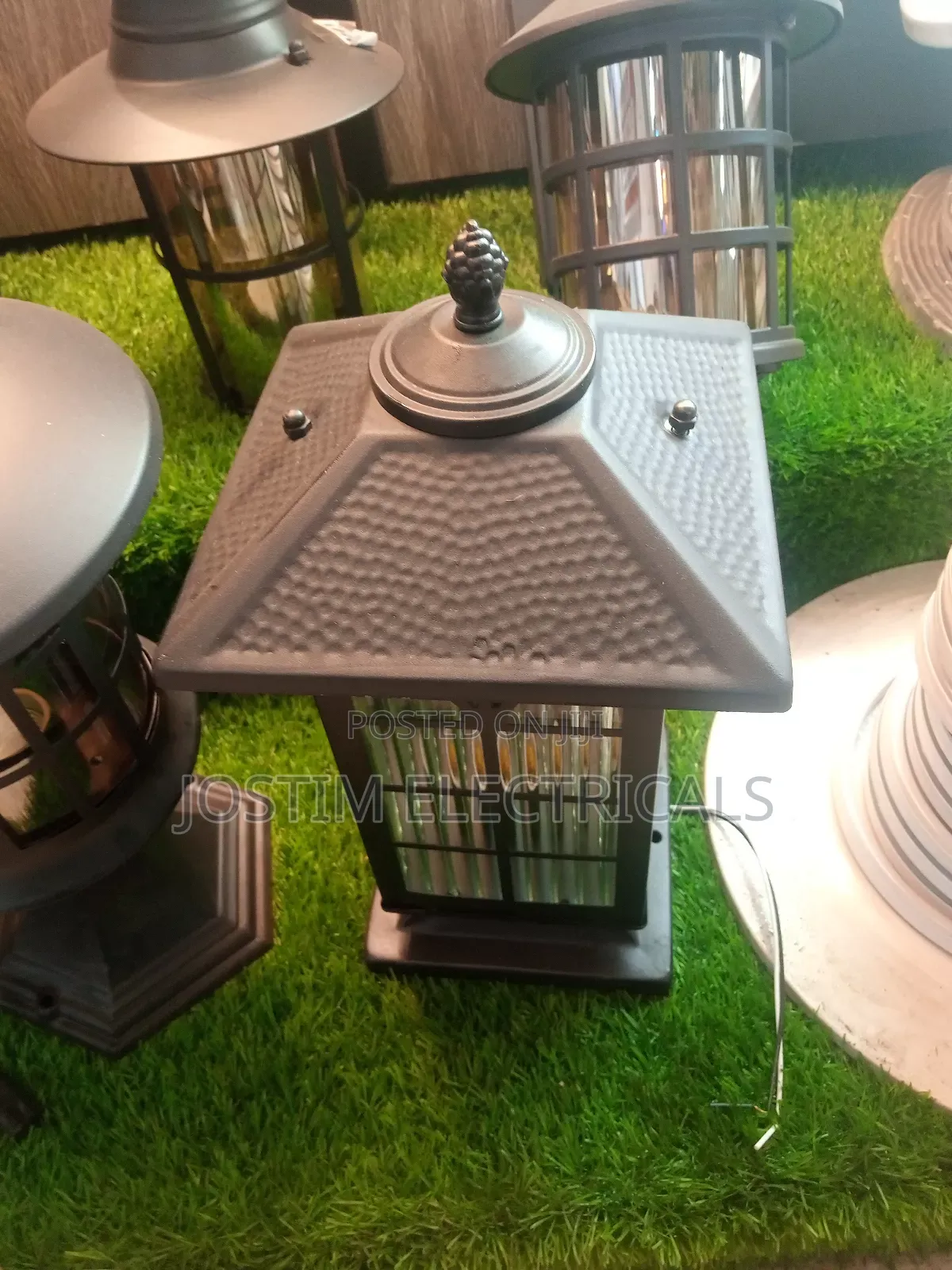 Outdoor Pillar Light