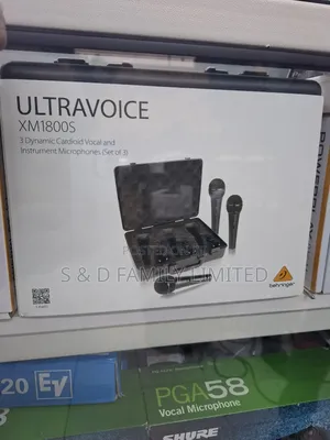 Behringer Ultravoice XM1800S