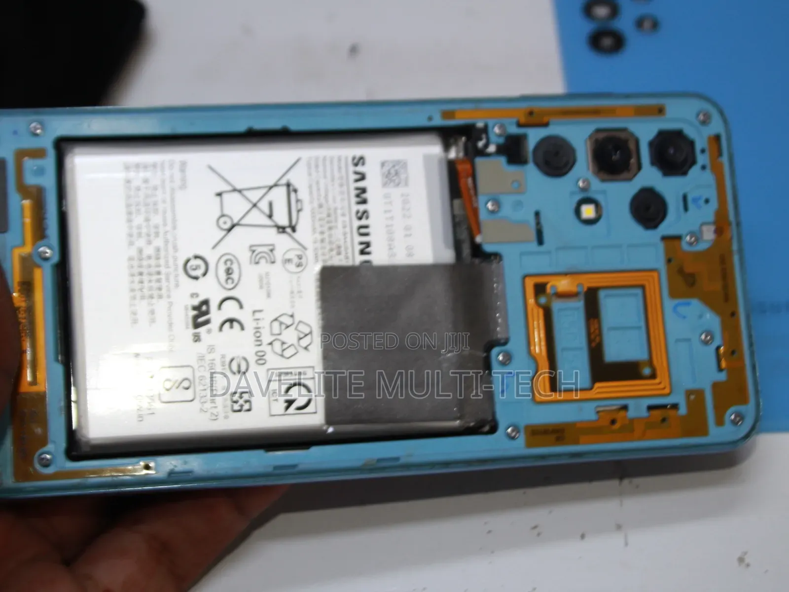 Expert in High End Phones Screen/Battery Repair Replacement