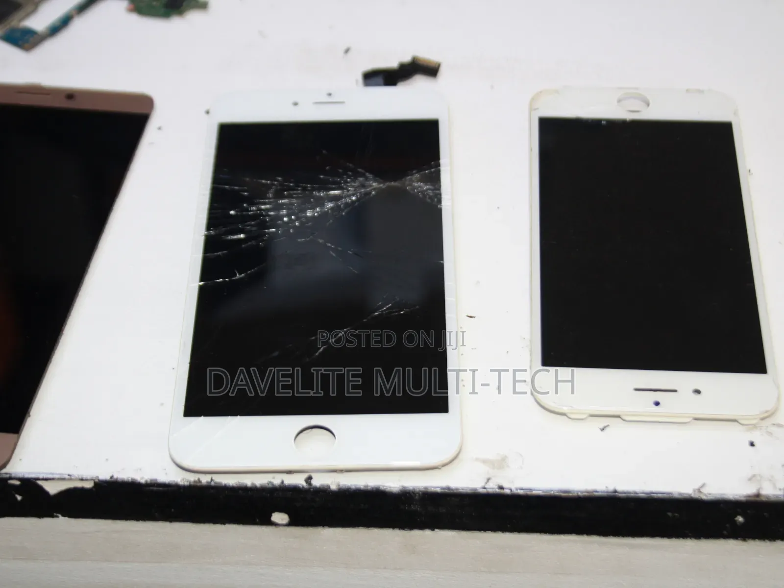 Expert in High End Phones Screen/Battery Repair Replacement
