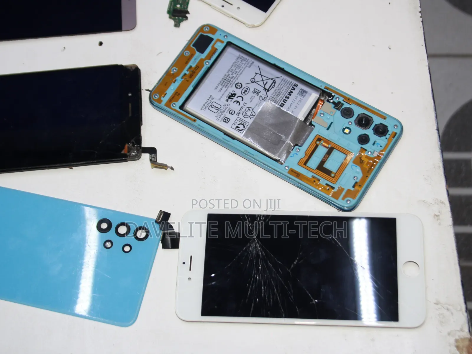 Expert in High End Phones Screen/Battery Repair Replacement