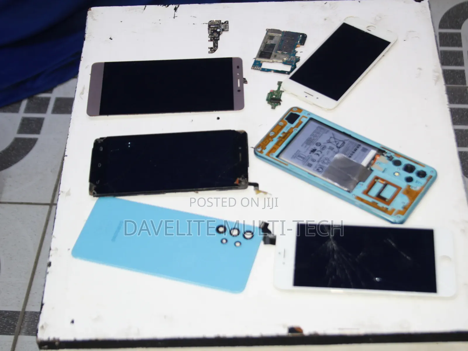 Expert in High End Phones Screen/Battery Repair Replacement