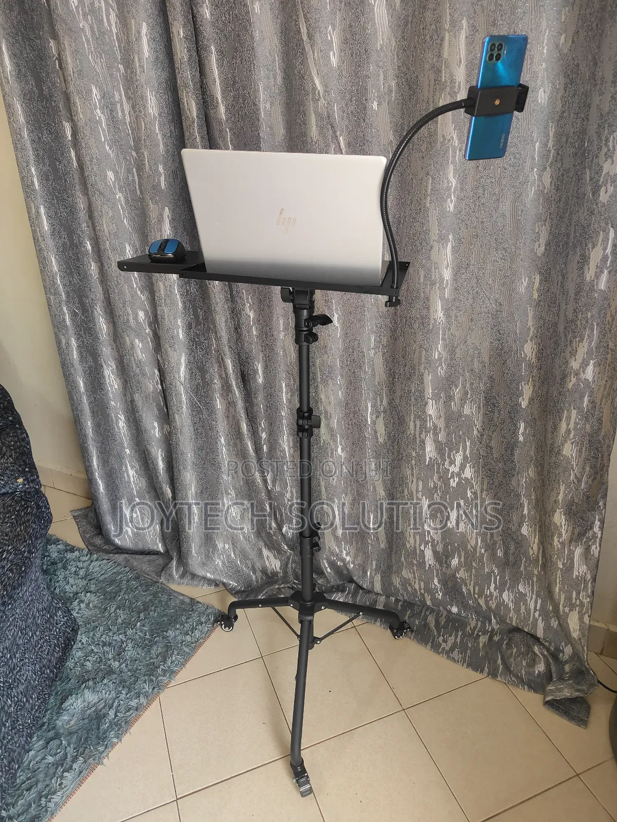 Presentation Laptop Stand